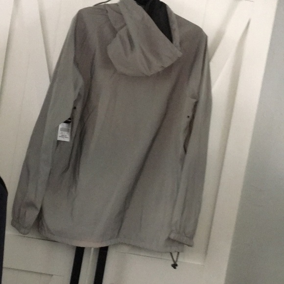 Zummies Zine Men’s reflective windbreaker Hoodie. Medium - Picture 6 of 10